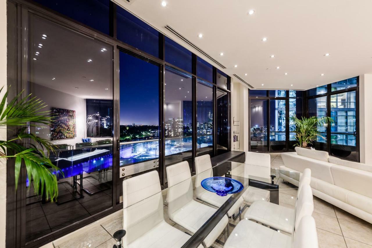 Exclusive Stays - Gallery Penthouse Мелбърн Екстериор снимка